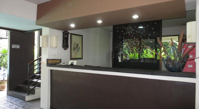 Agung Hotel 2*